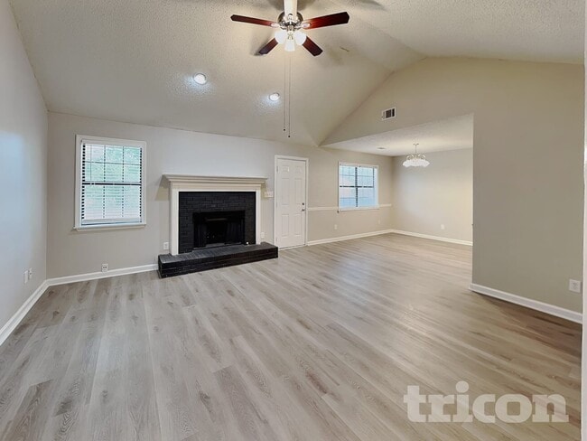 Photo - 11069 Hunters Ln