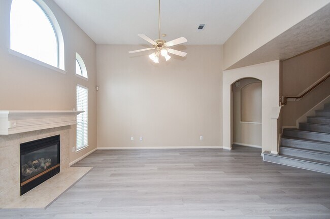 Photo - 15114 Snow Hill Ct