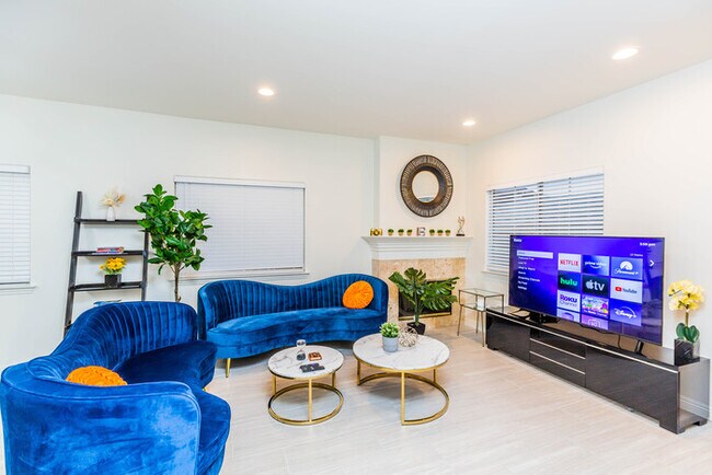 Newly Remodeled 5B4B. 2 mile from the Rose Parade!