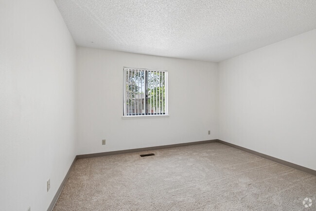 2BR, 1.5BA - 1,032SF - Second Bedroom