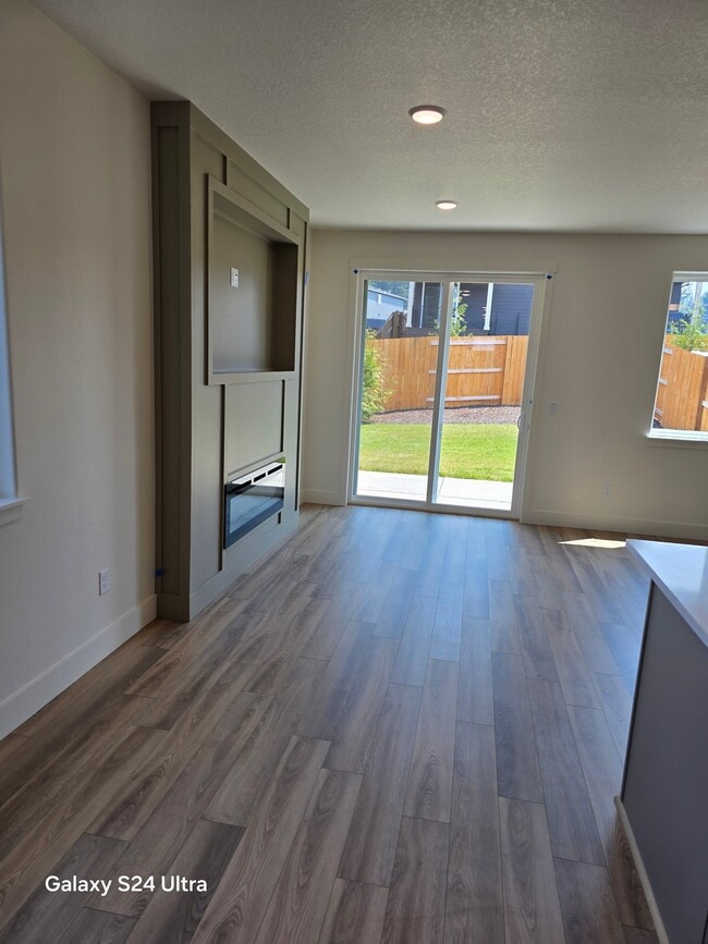 Photo - 16122 Barlow Trl Ln