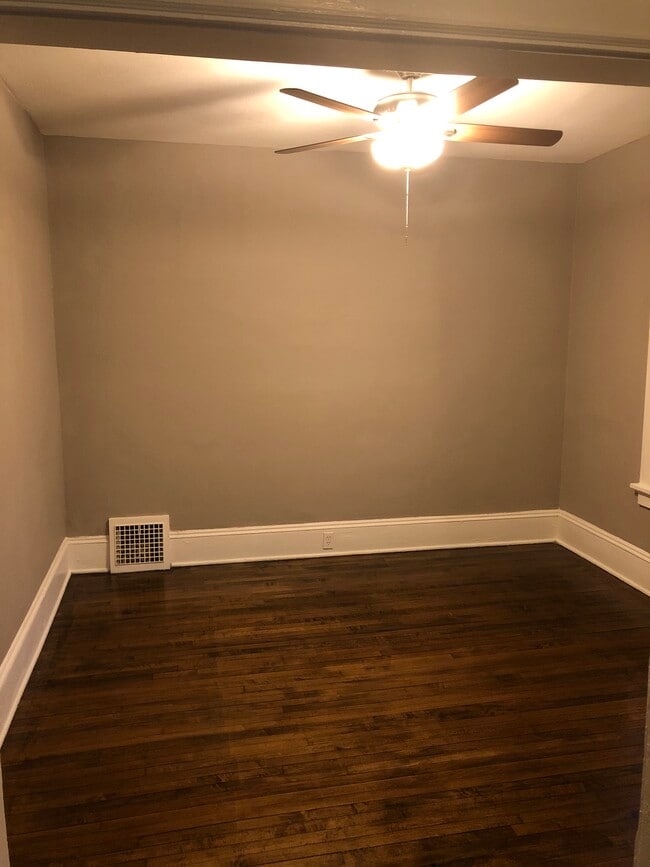 Dinning room - 3529 N 25th St Apartments Unit Upper