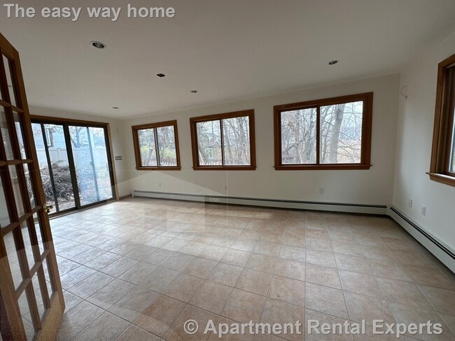 Photo - 116 Grover Rd