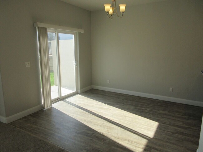 Photo - 3 bed 2.5 bath - Newer townhome in the hea...