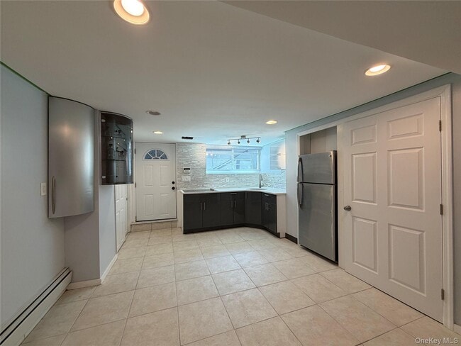 Photo - 7311 Avenue W