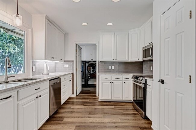 Photo - 1312 Quailfield Cir