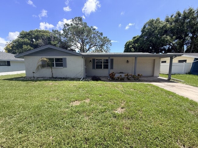 Building Photo - 7552 Cumber Dr