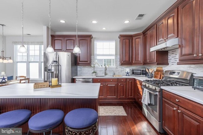 Photo - 130 Wesley Dr