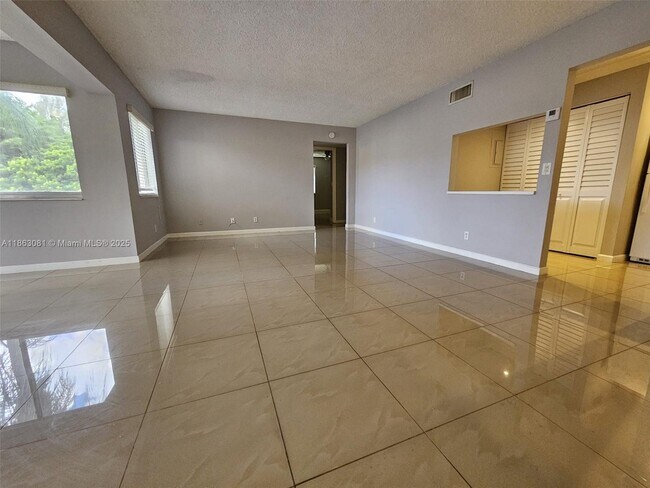 Photo - 4849 Sable Pine Cir Unit A2