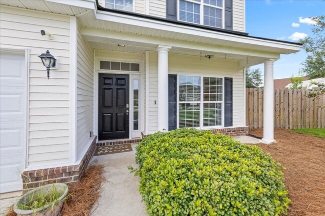 Photo - 105 Shale Ct