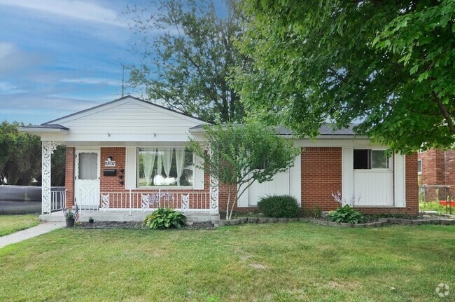 Building Photo - 8807 Tavistock Dr Rental