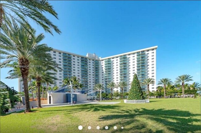 Photo - 19370 Collins Ave Condo Unit 624