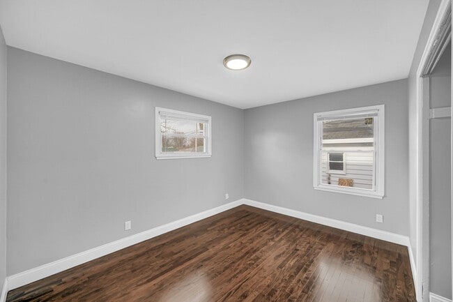 Photo - Beautifully Updated 4 beds/2baths