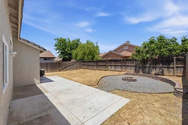 Photo - 5642 W Donner Ave