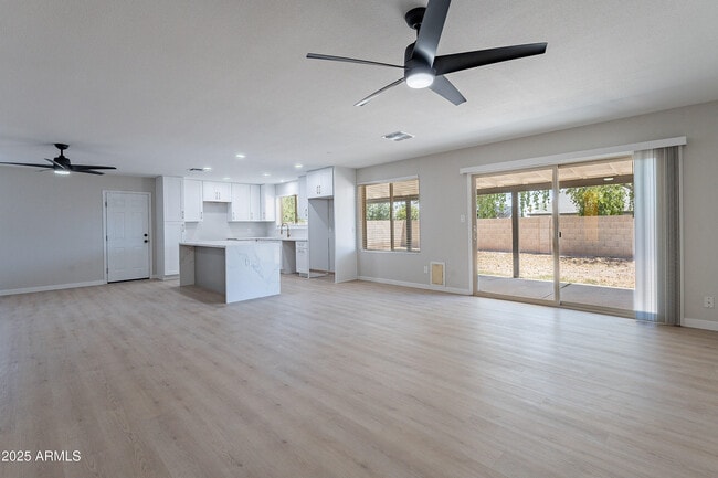 Photo - 2839 W Villa Maria Dr