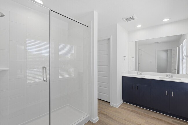 Photo - 7720 Inwood Grv Ln