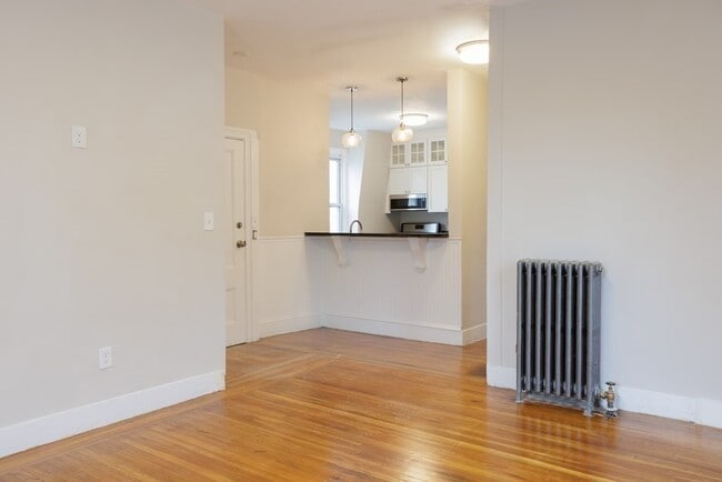 157 Winthrop St Unit 2