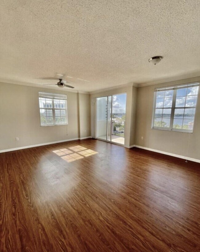 Photo - 616 Clearwater Park Rd Condo Unit 613