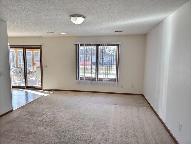 Photo - 1624 Blue Jay Blvd