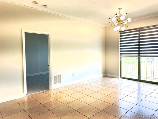 Photo - 610 Clematis St Unit 808