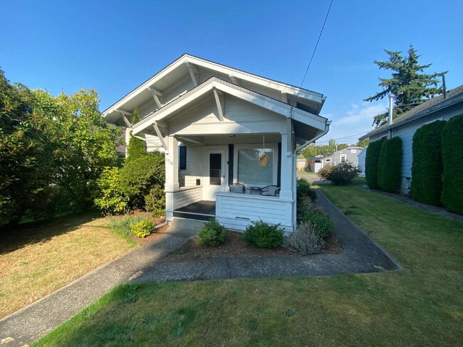 Quiet, Cozy 2-Bedroom Home Located in York... - Quiet, Cozy 2-Bedroom Home Located in York...