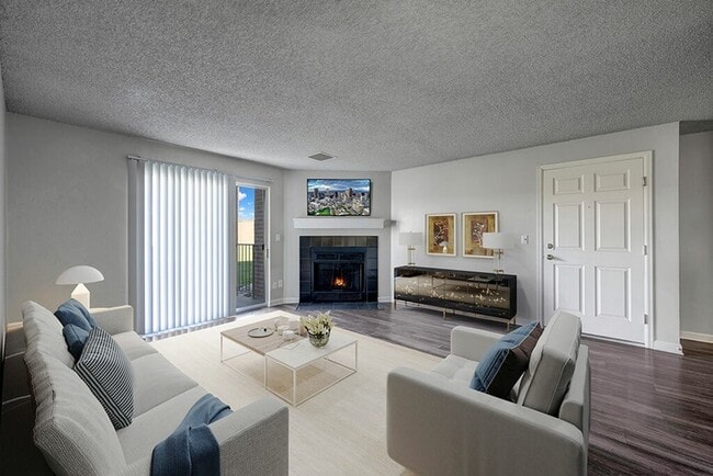 Photo - Summit Riverside Apartments