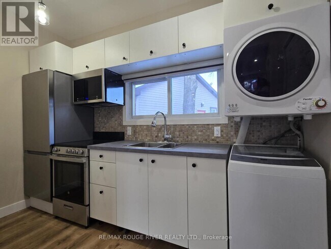 Photo - 371 Percy Boom Rd Unité 2