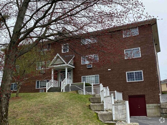 Building Photo - 3931 Brown Ave Unit 61 Rental