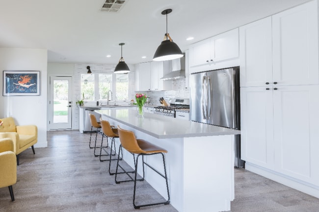 Building Photo - 1326 W Roma Ave