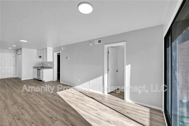 Photo - 620 Celey St Unit Apt #2