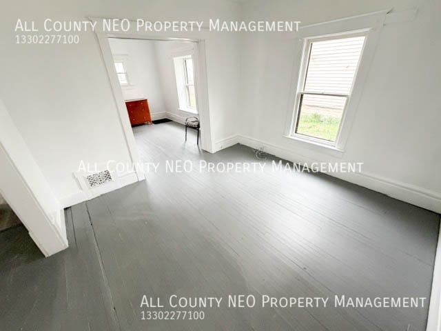 Photo - 518 Rentschler St