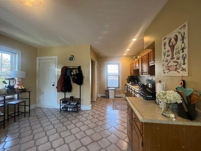 Photo - 69 Chapman St Unit 2