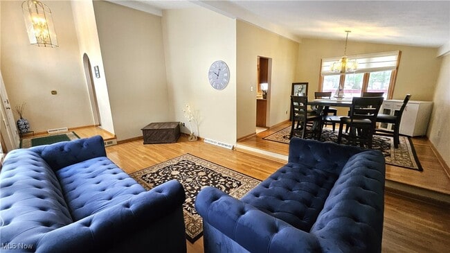 Photo - 5635 Janet Blvd