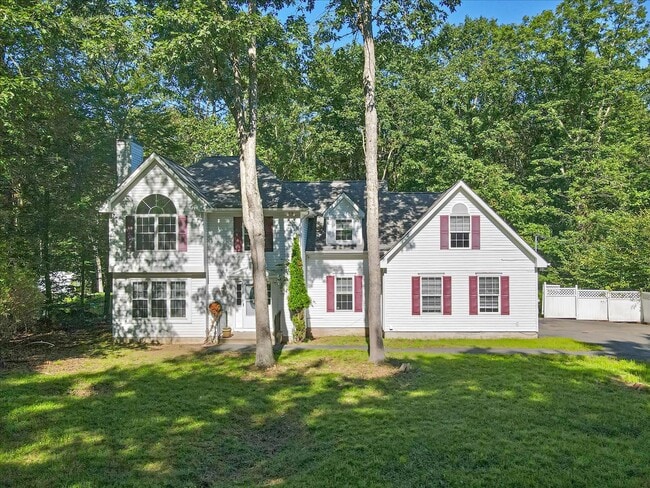 Photo - 198 White Pine Trl