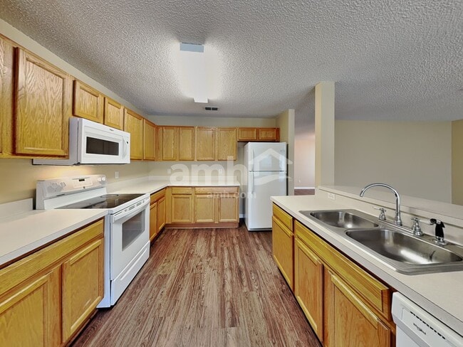 Photo - 14610 Rockledge Grove Ct