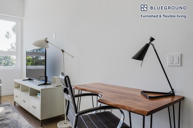 Photo - 701 S Hudson Ave Unit FL2-ID1296