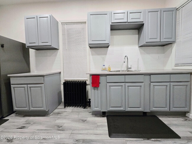 Photo - 905 Quincy Ave