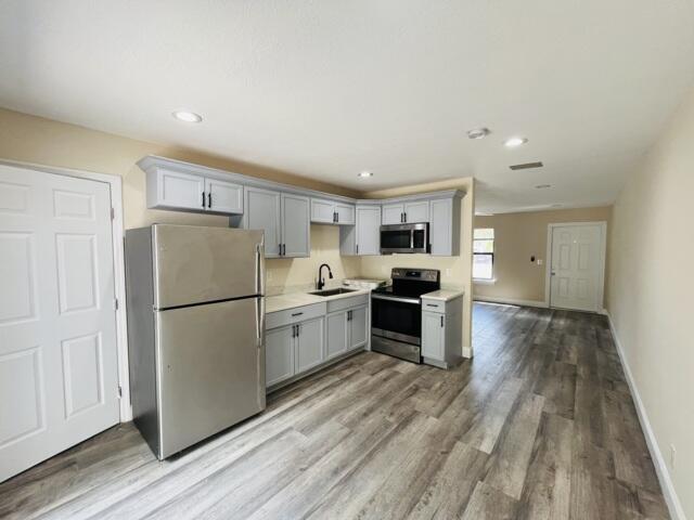 Building Photo - 4195 Sanders Dr