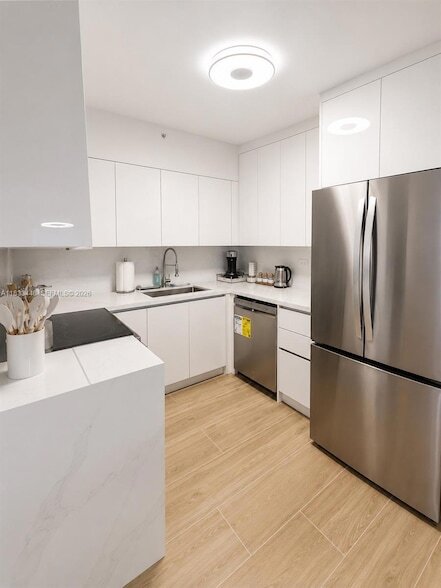 1500 Bay Rd Unit 724S