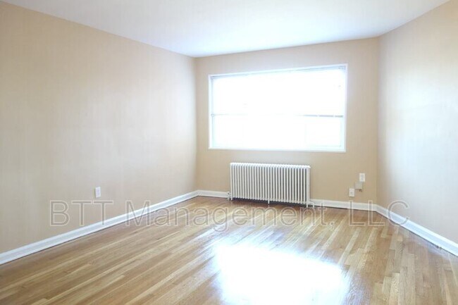 Photo - Brentwood Apartments