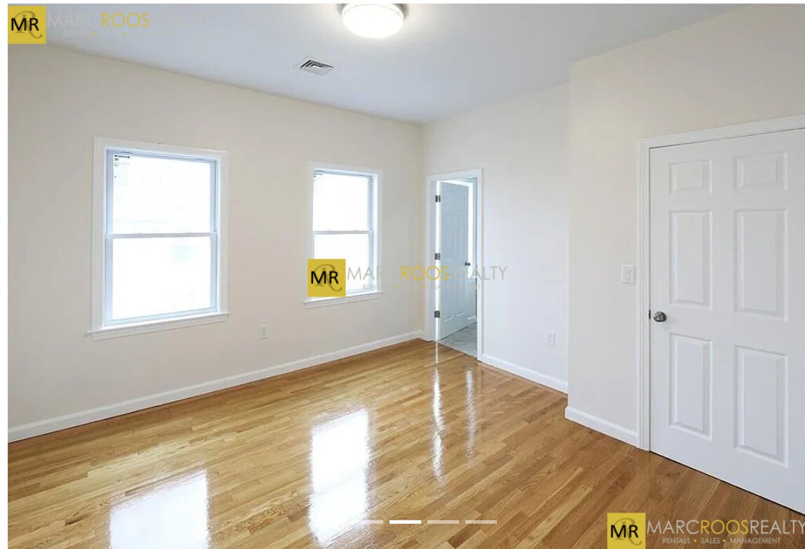 Photo - 163 Ferry St