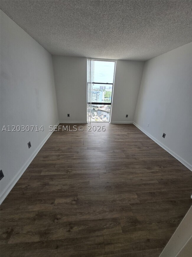 Photo - 13499 Biscayne Blvd Unit 1408