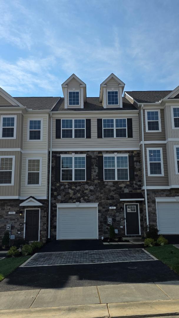 Building Photo - Potomac Ct