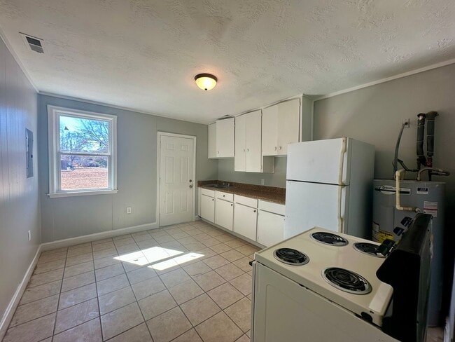 Photo - 716 Miller Rd Unit 716 B