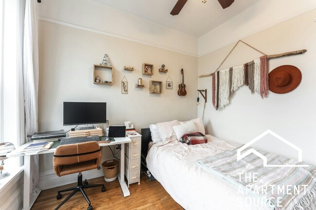 Photo - 3519 N Reta Ave Unit 4