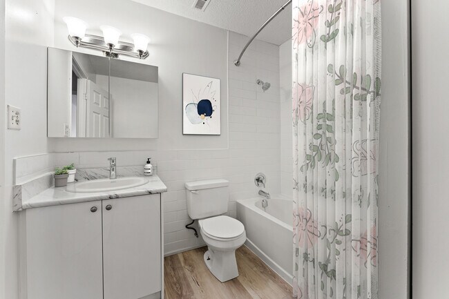 Photo - 235 Morgan Ave