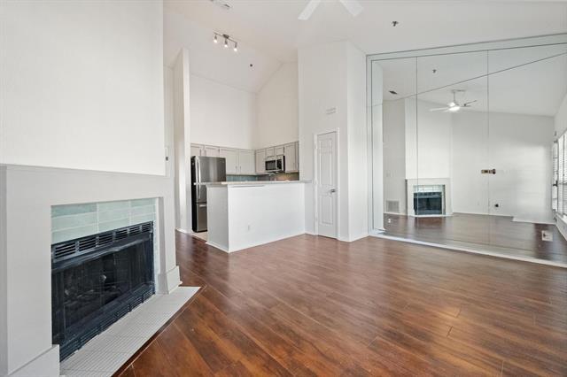 Photo - 4800 W Lovers Ln