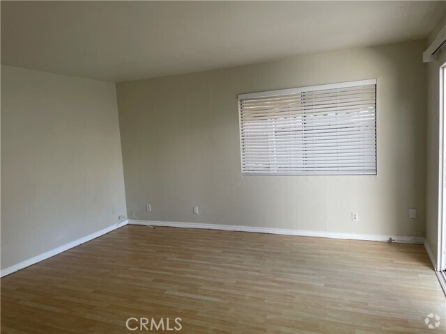 Building Photo - 514 Marigold Ave Rental