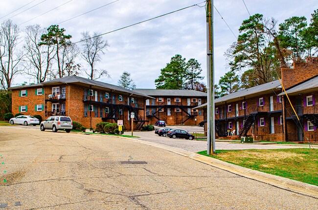 3207 Tallywood Dr