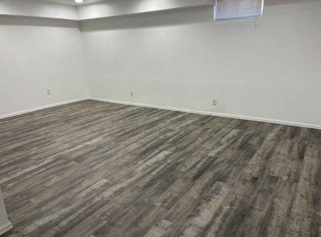 Photo - 10421 Pennsylvania St